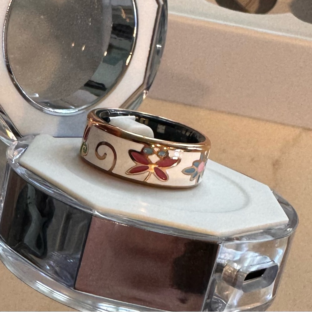 Smart Ring with Floral Design - Multicolor - Picture 3 of 3